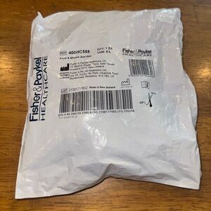 Fisher & Paykel Foam & Silicone Seal Nasal Cushion Zest Plus 400HC558 New W Tags